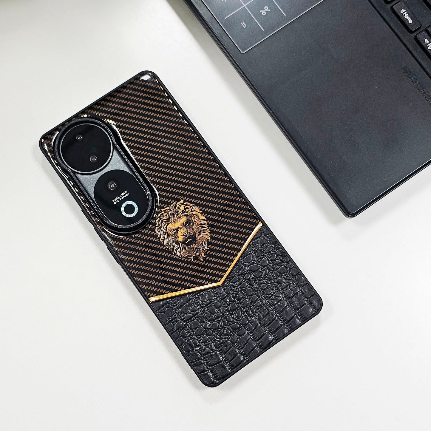 Vivo V40 5G Luxury Lion Pattern Leather And Liquid Silicone Case
